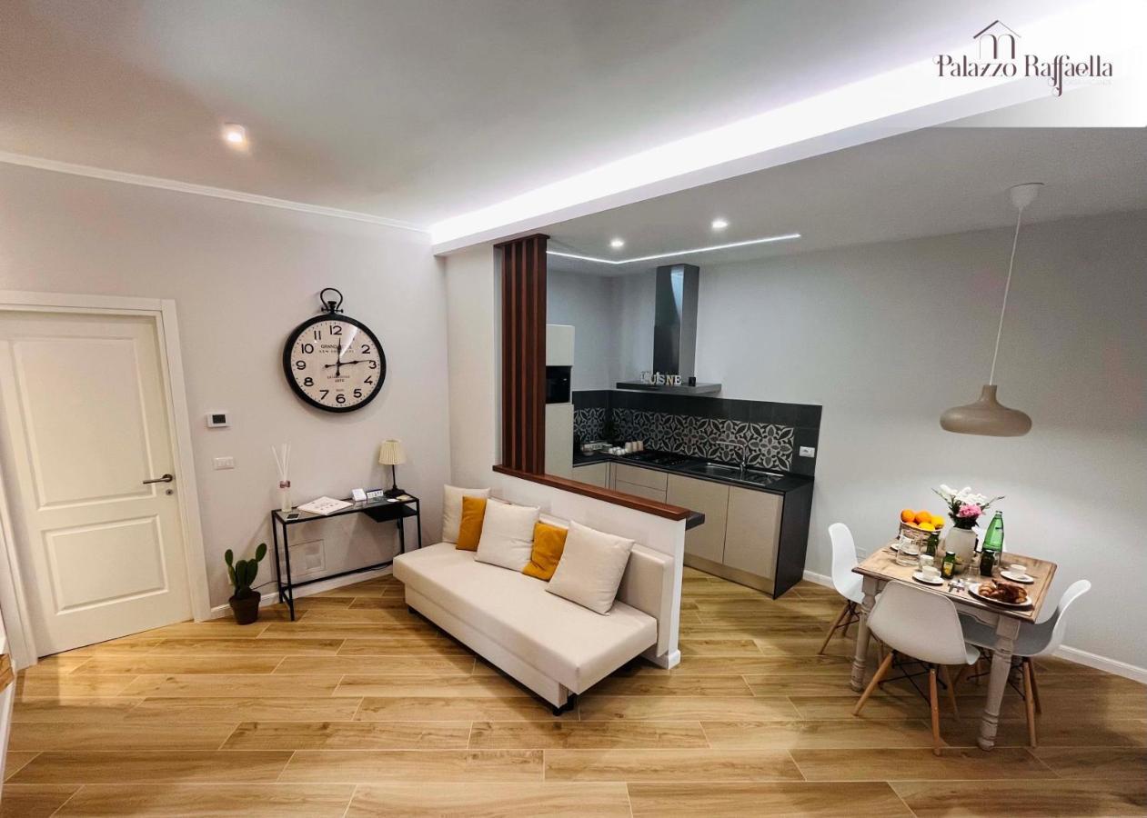 Apartment Palazzo Raffaella *